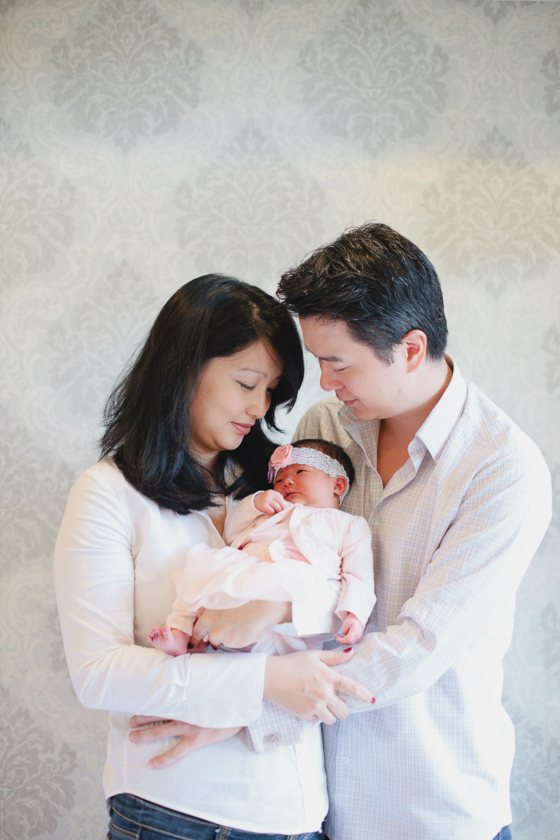 toronto-newborn-photographer-family-photography-janice-yi-photography-2.jpg