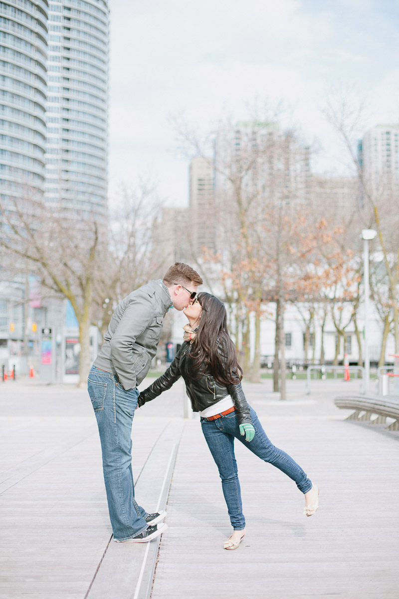 fun-engagement-photos-toronto-creative-engagement-janice-yi-photography-36.jpg