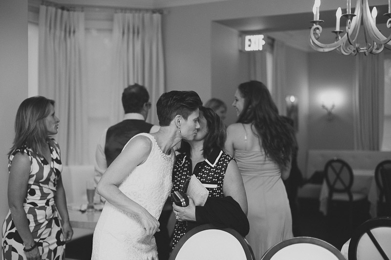 quatrefoil-wedding-photo-dundas-photojournalistic-wedding-photography-foodie-wedding-168