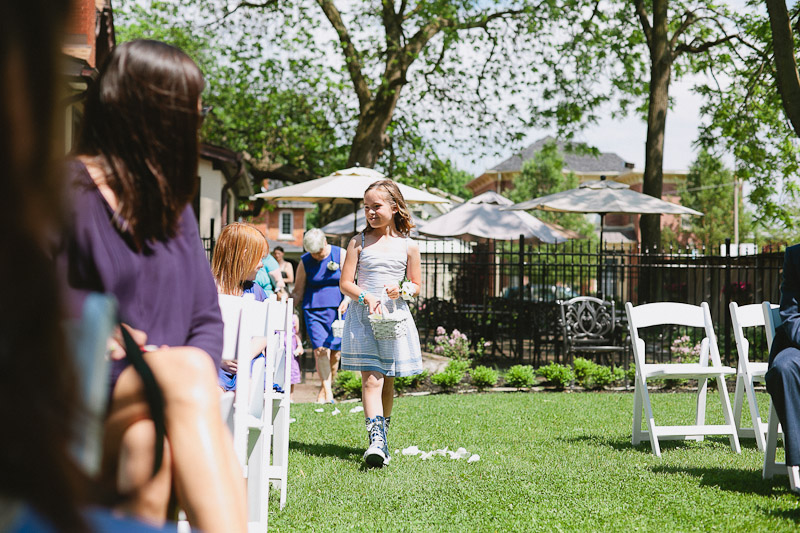 quatrefoil-wedding-photo-dundas-photojournalistic-wedding-photography-foodie-wedding-39