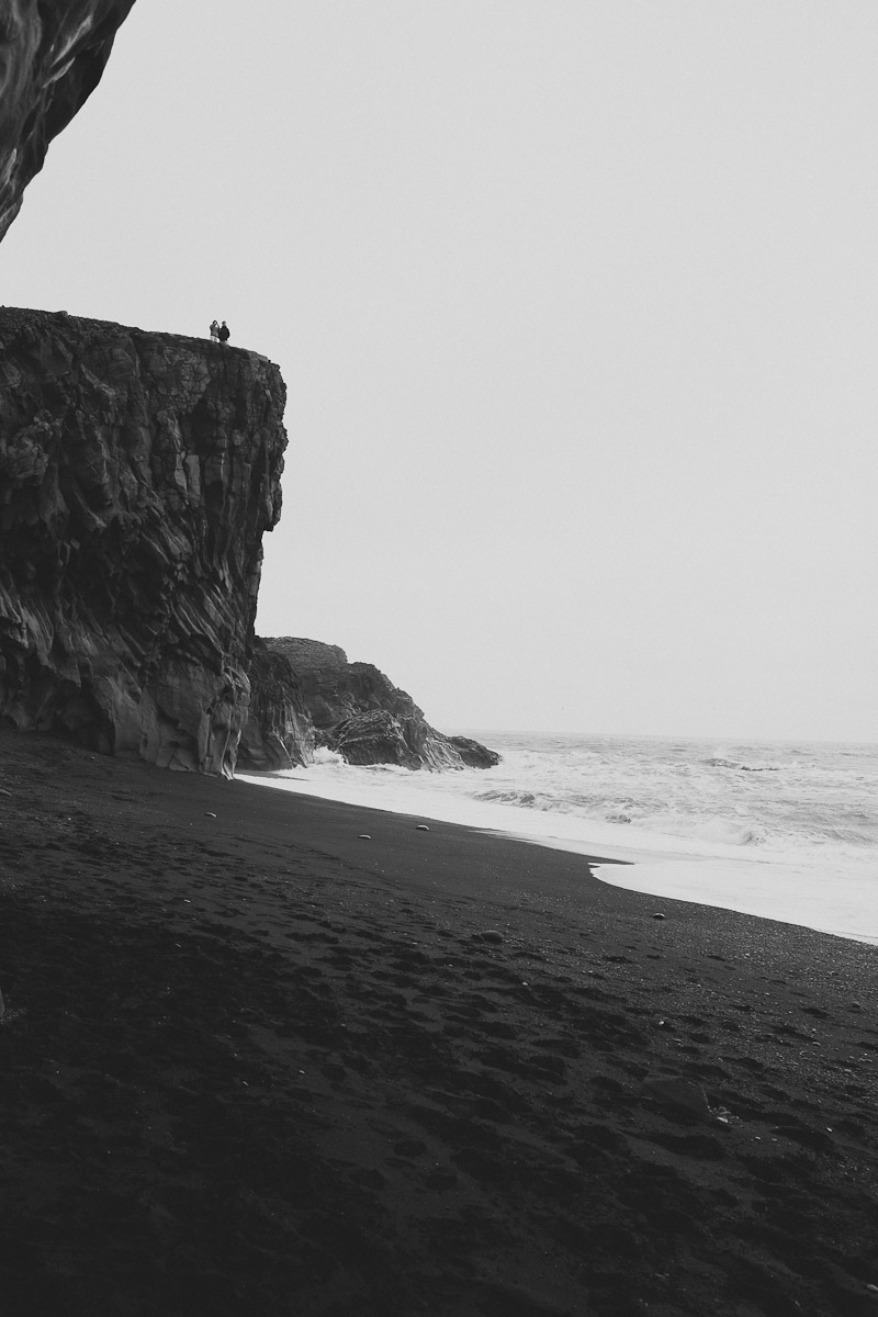 iceland-photographer-black-sand-beach