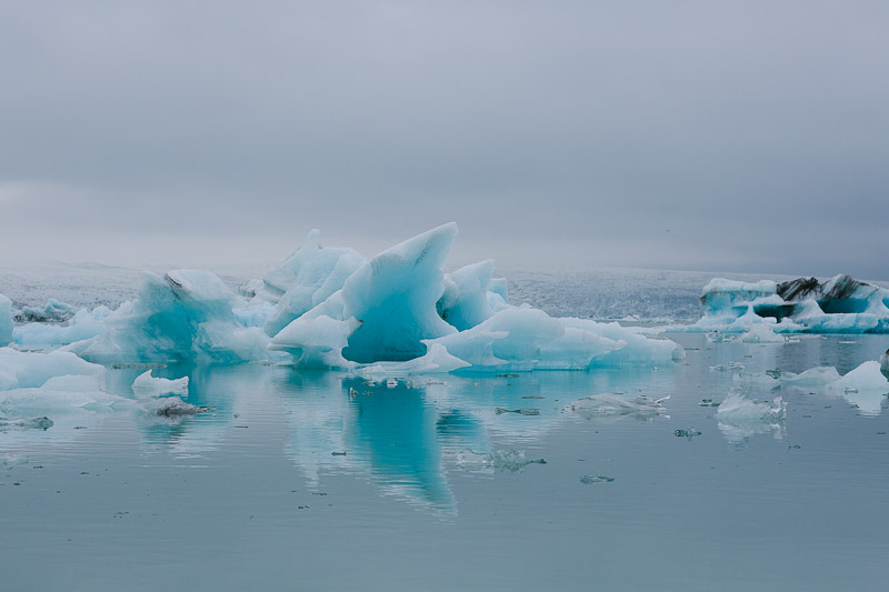 iceland-wedding-photographer-jokulsarlon-glacial-lagoon-janice-yi-photography-43