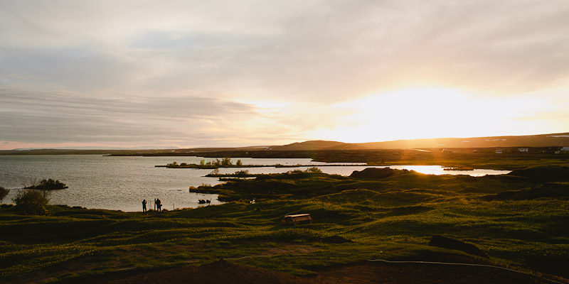 iceland-midnight-sun-lake-myvatn-58