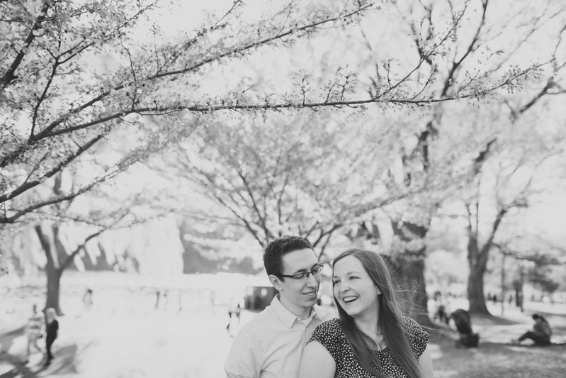 janice-yi-photography-toronto-engagement-photography-high-park-engagement-photos-6