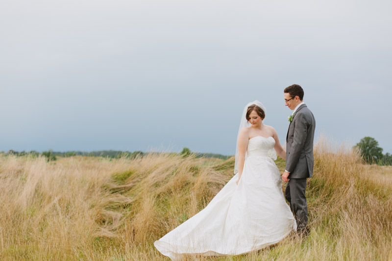 rustic-elegant-wedding-romantic-wedding-photos-104