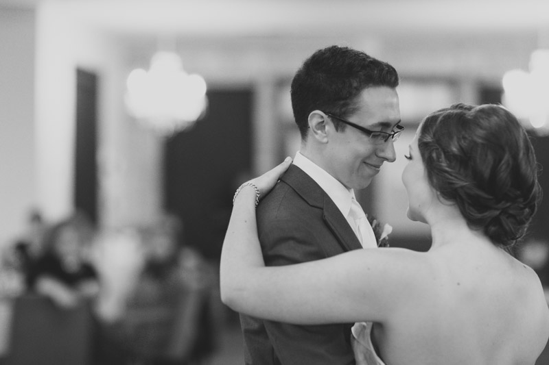 documentary-wedding-photographer-toronto-janice-yi-photography-125