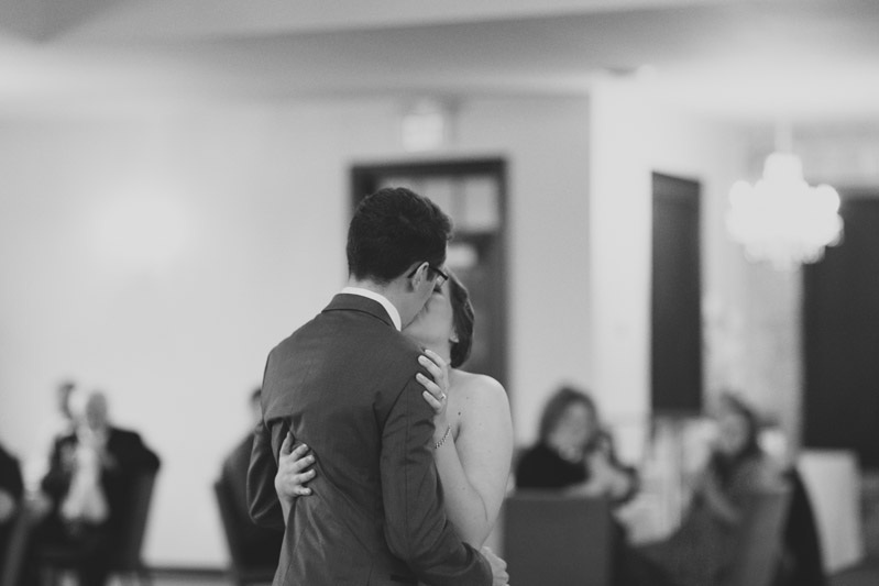 documentary-wedding-photographer-toronto-janice-yi-photography-128