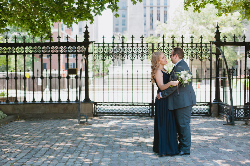 elopement-photographer-toronto-osgoode-hall-wedding-photos