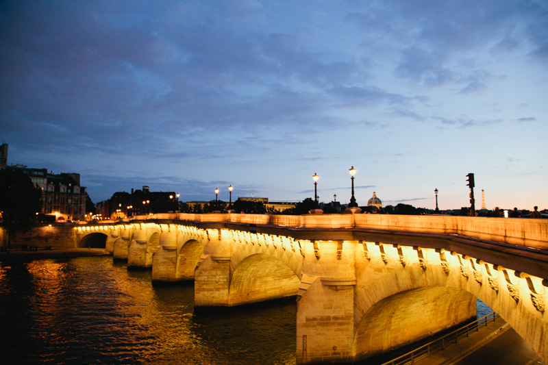 paris-pont-neuf-dusk