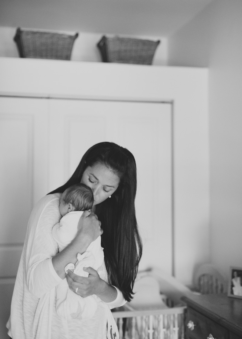 baby-maya-lifestyle-newborn-session-janice-yi-photography