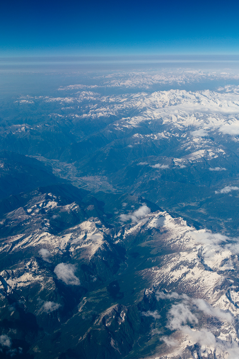 travel-photography-alps-airplane-photos-1