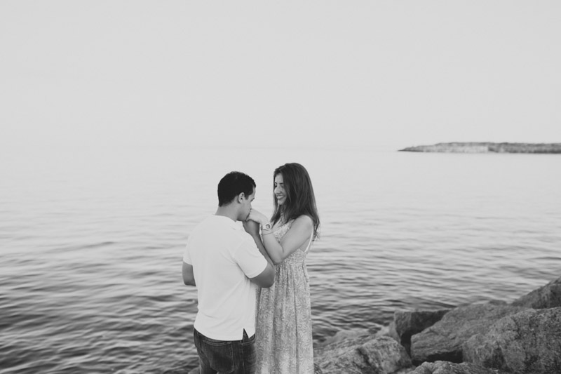 waterfront-engagement-photos-22
