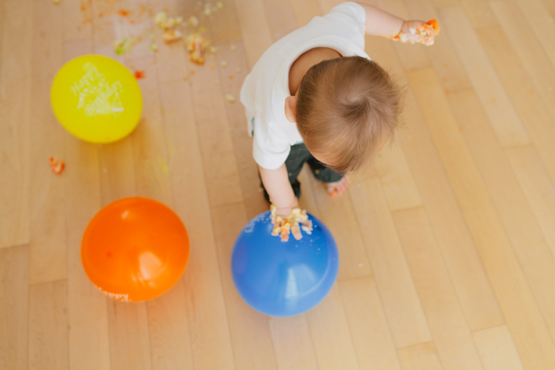 toronto-baby-photographer-cake-smash-session-19