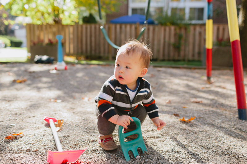 toronto-baby-photographer-cake-smash-session-26