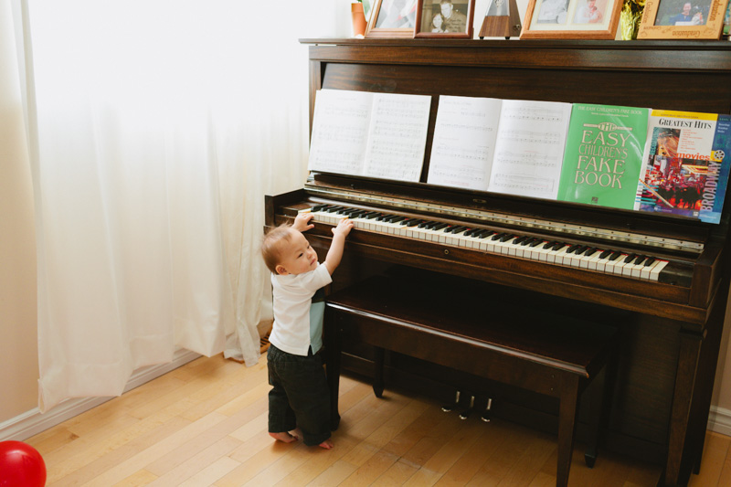 toronto-baby-photographer-cake-smash-session-5