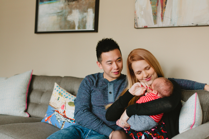 toronto-newborn-photographer-lifestyle-newborn-photography-6