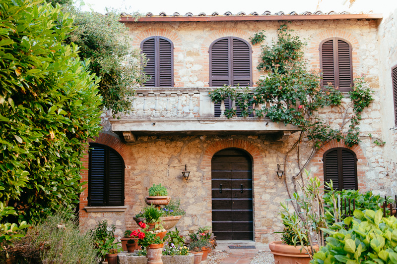 tuscan courtyard