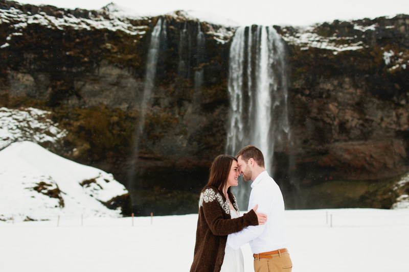 Seljalandsfoss-Iceland-wedding-photos