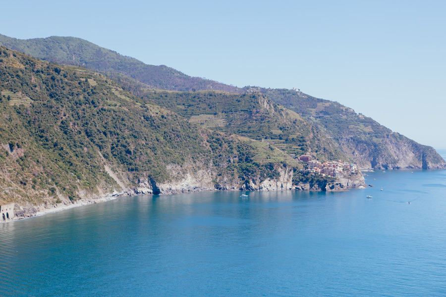 cinque terre hikes