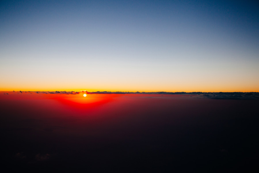airplane photos sunrise
