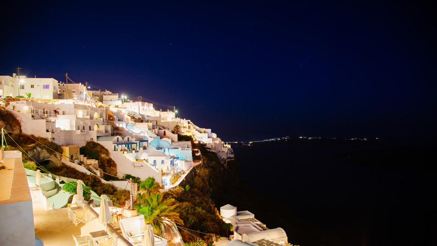 firostefani santorini night