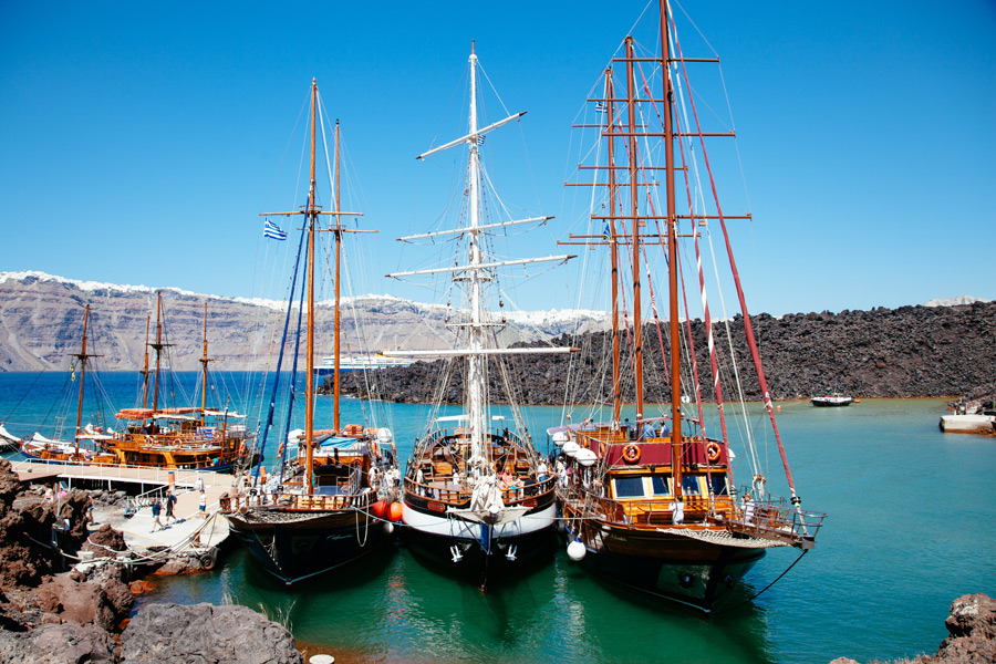 tall-ship sailing tour santorini