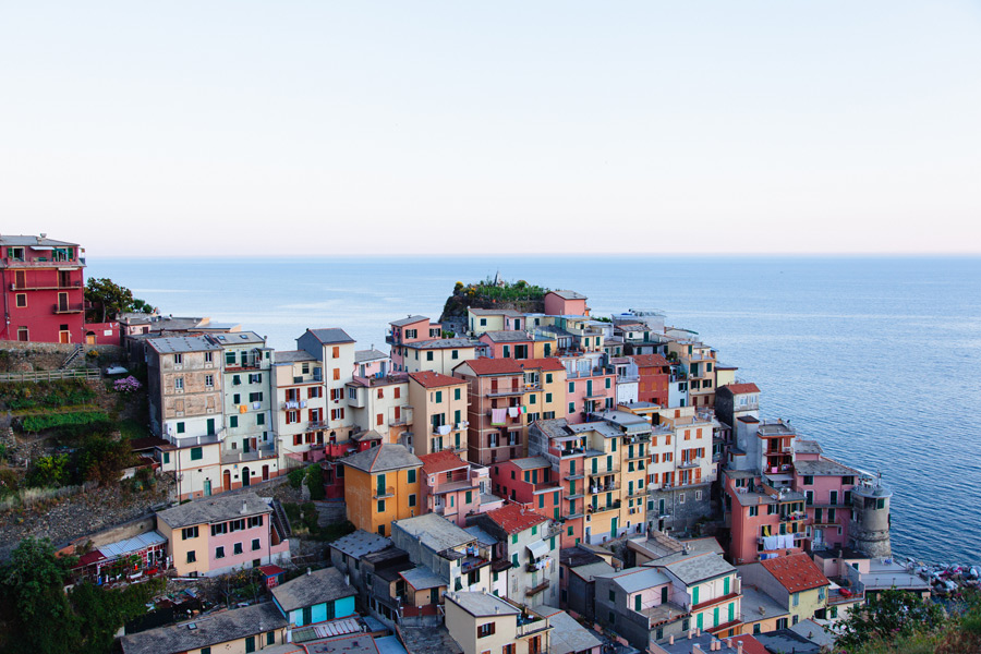 colourful houses cinque terre