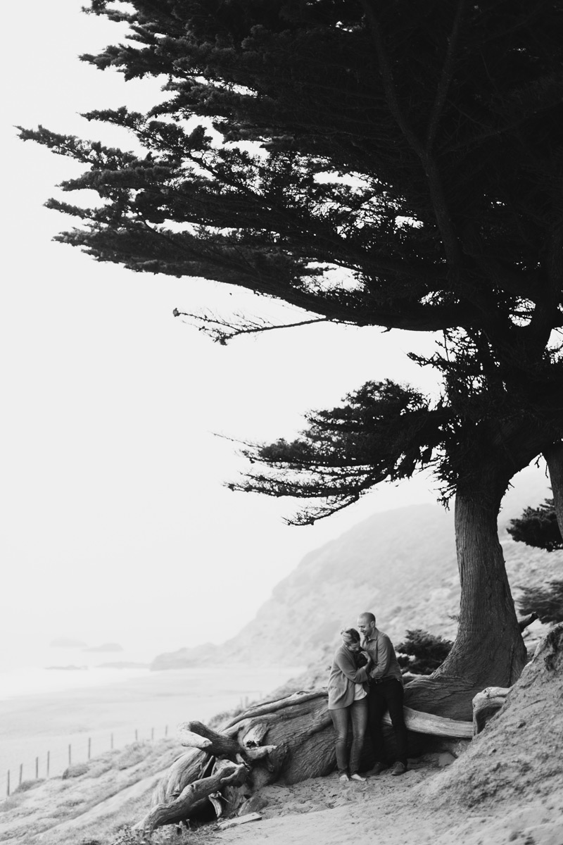 san fran engagement photos in the fog