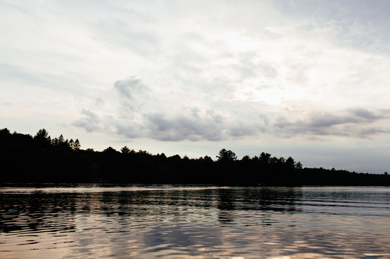 bohemian-cottage-engagement-photos-038