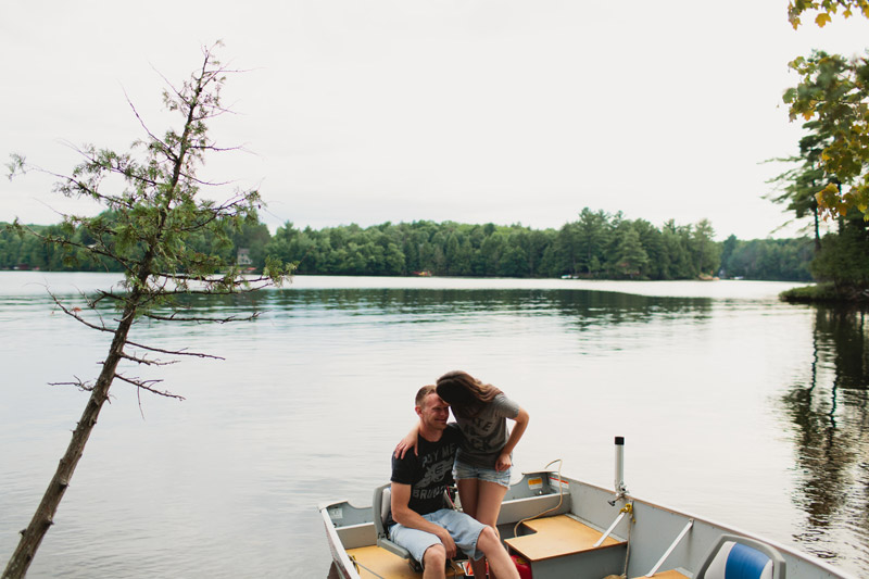 bohemian-cottage-engagement-photos-044