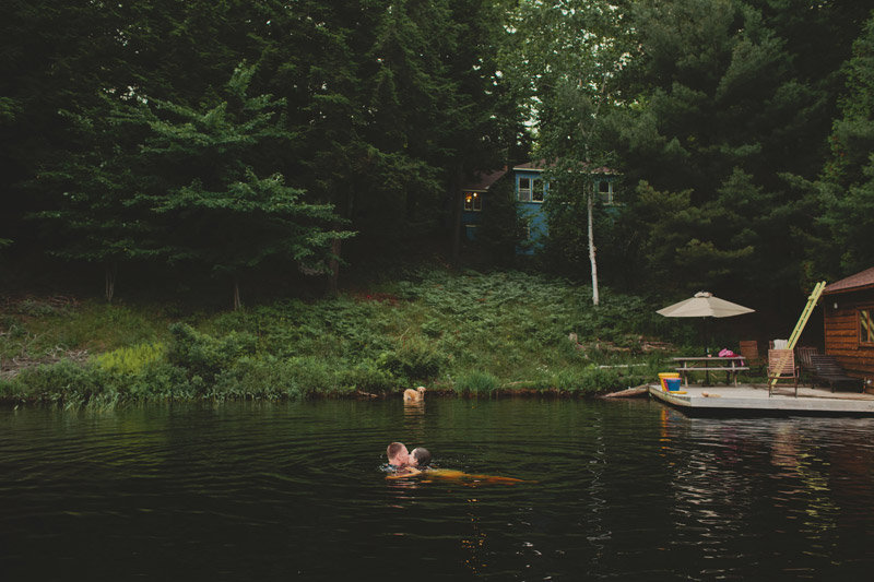 bohemian-cottage-engagement-photos-069