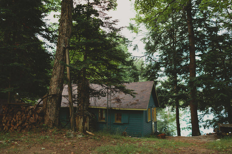 bohemian-cottage-engagement-photos-070