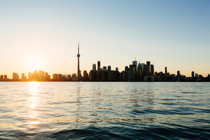 toronto skyline sunset toronto island