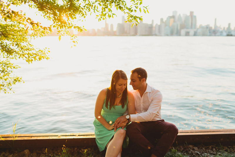 toronto skyline engagement photos