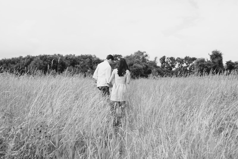 niagara on the lake engagement photographer