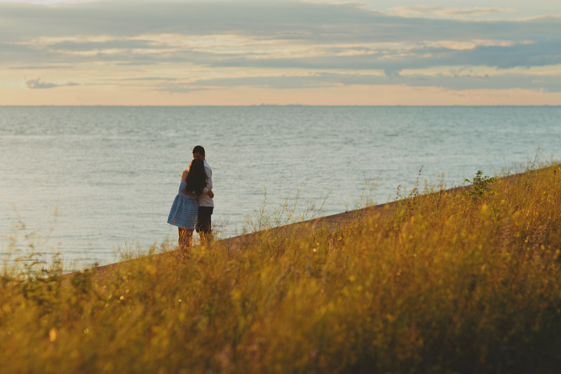 sunset engagement session niagara on the lake