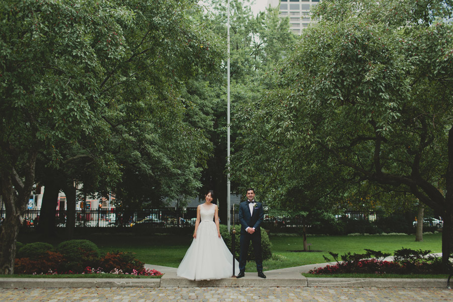 Osgoode hall wedding portrait ideas