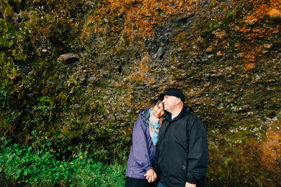 Couples pictures at Seljalandsfoss