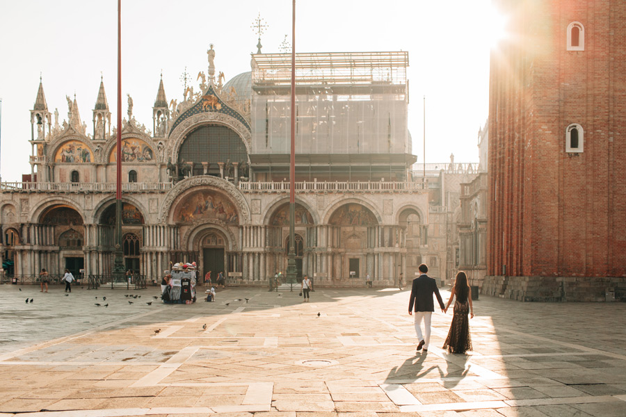 Venice honeymoon portrait session