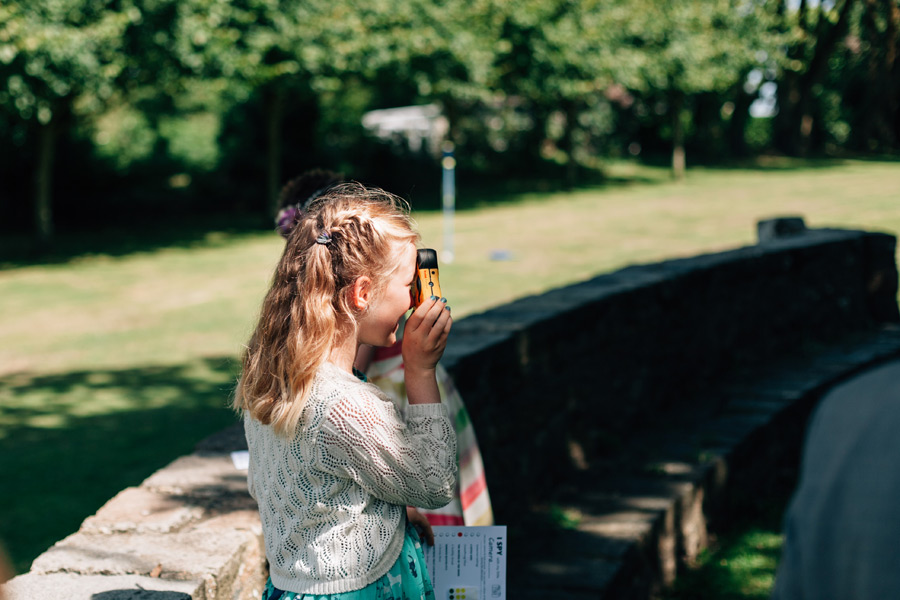 Fun idea for children guests at weddings