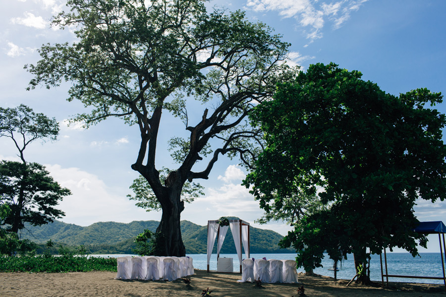 beach wedding costa rica