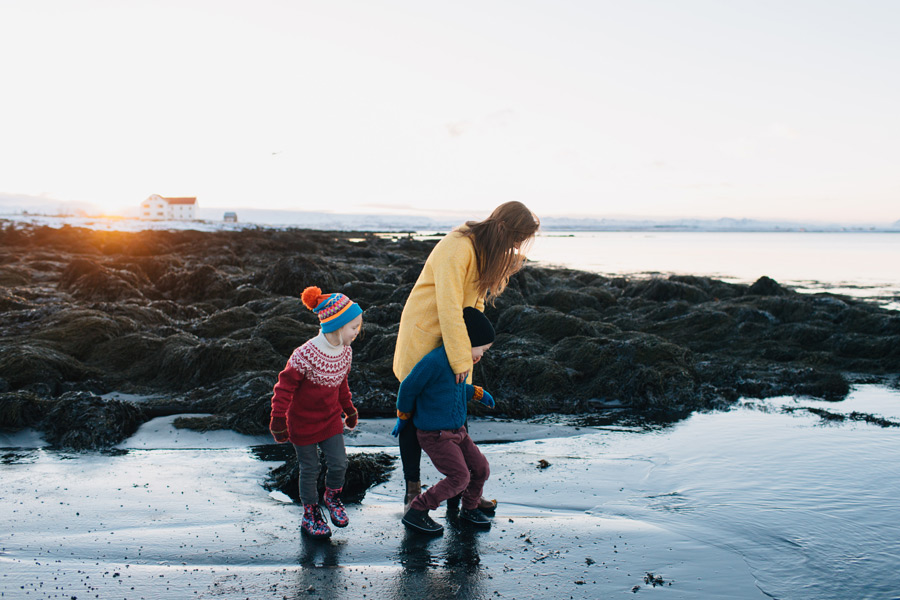 creative family photographer Iceland