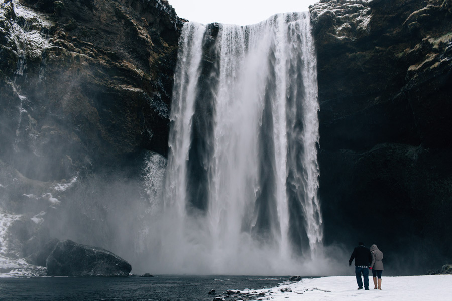 Skogafoss engagement photos