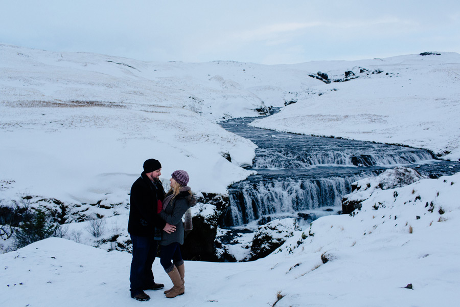 winter engagement photos Iceland