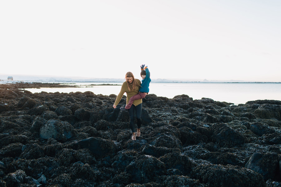 038-iceland-family-photographer