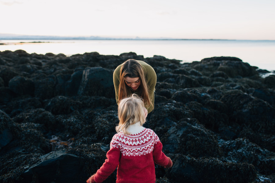 041-iceland-family-photographer