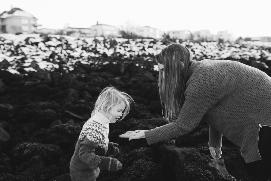 042-iceland-family-photographer