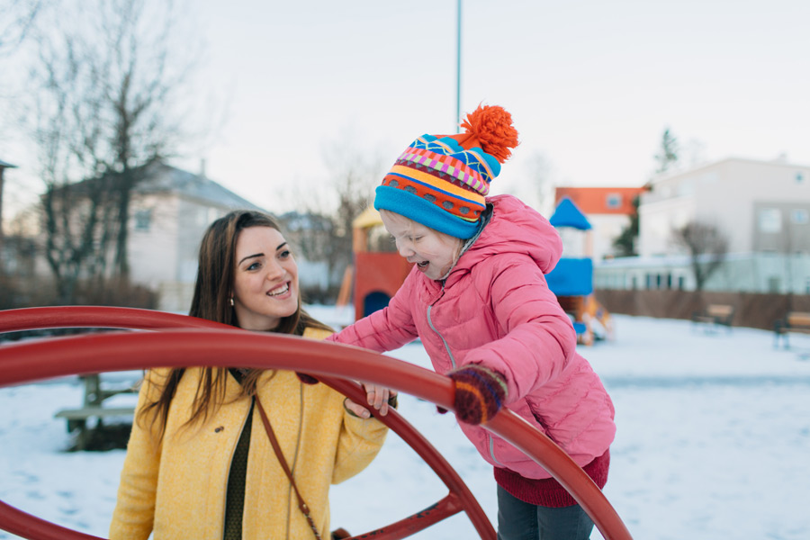 050-iceland-family-photographer