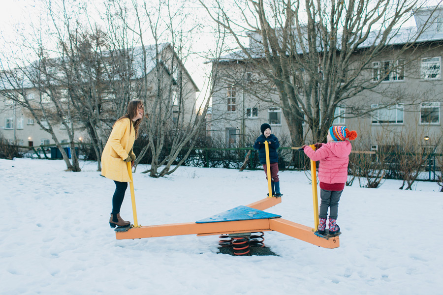 052-iceland-family-photographer