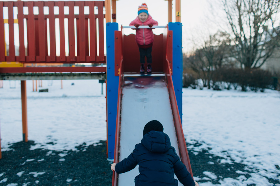 054-iceland-family-photographer